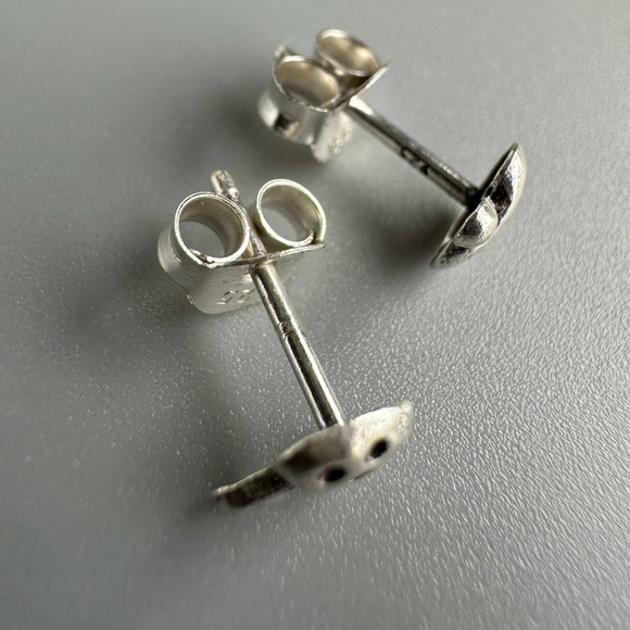 Sterling Silver Mushroom Ear Stud - Picture 8 of 8
